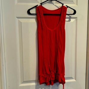 Lululemon red tank size 4